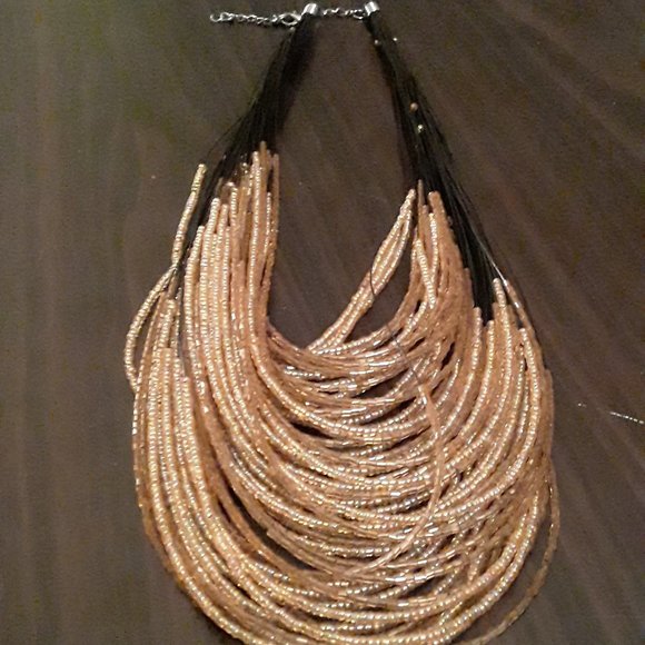 Jewelry - Black and Gold Necklace